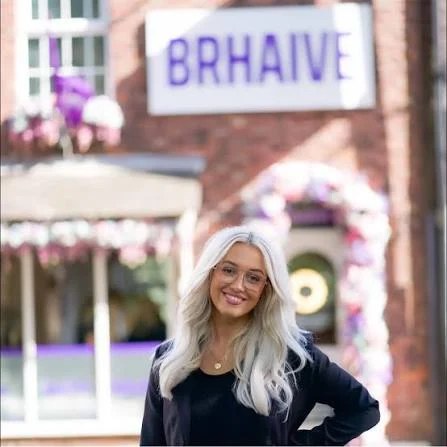 Leanne outside the salon she once trained in